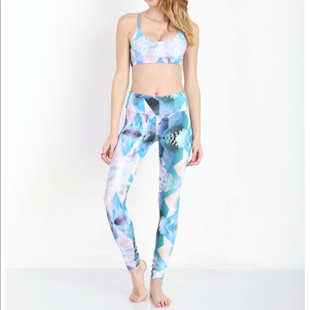 Onzie Futura Leggings sz S/M